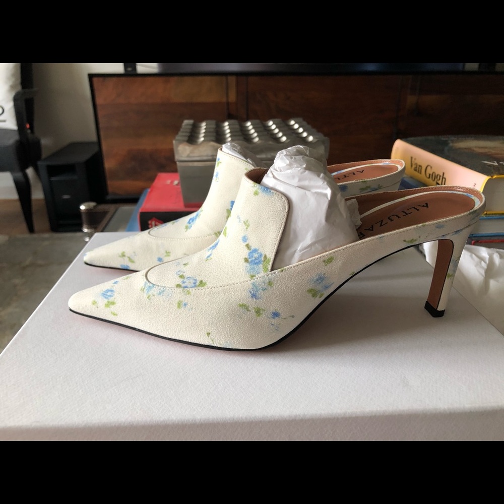 ALTUZARRA FLORAL HYACINTH SILK MULES